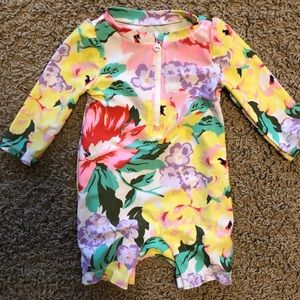 Baby Gap Girl’s swimsuit 0-6 months